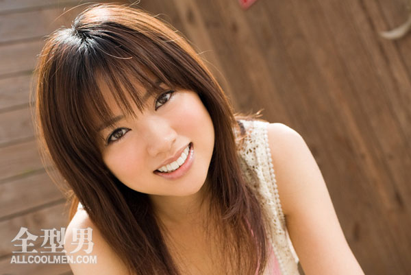 日本明星~伊东遥图片写真①