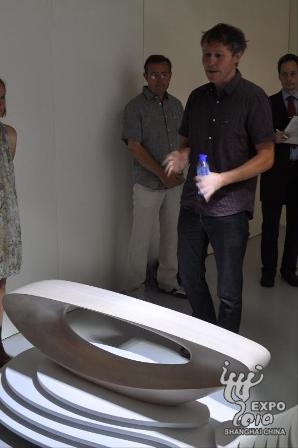 銉囥偠銈ゃ儕銉笺亴浣滃搧銇炯銈併仧鎬濄亜銈掕В瑾? border=