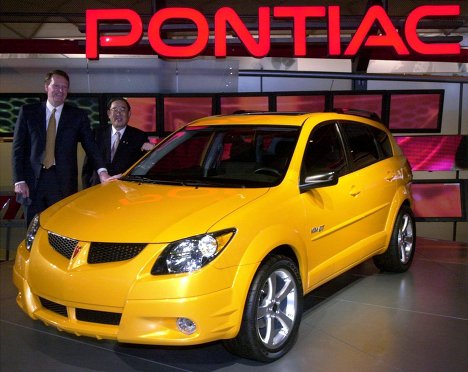 Автомобиль Pontiac Vibe