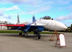 Истребитель Су-27. Фото А. Соколов