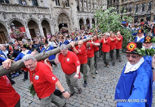 BELGIUM-BRUSSELS-FOLK-MEYBOOM