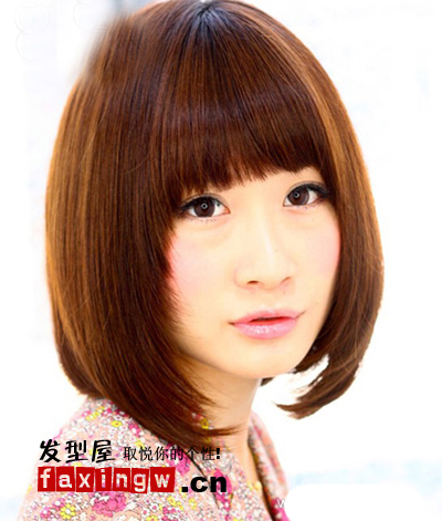 胖脸女生适合的小脸齐肩直发发型-齐肩|直发-女