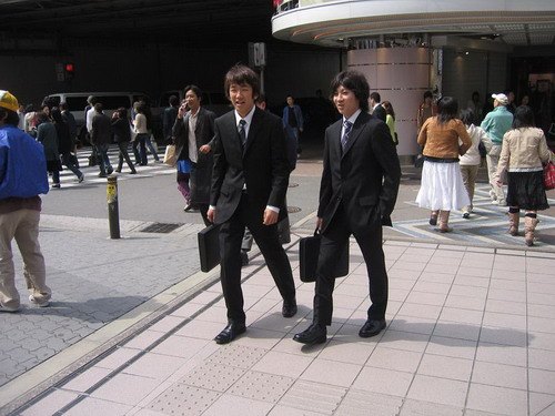 日本工薪族 日本工薪族