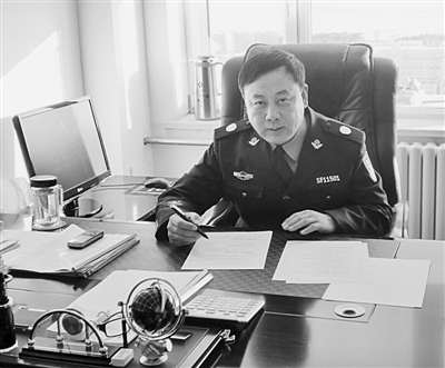           绥化海伦市司法局局长