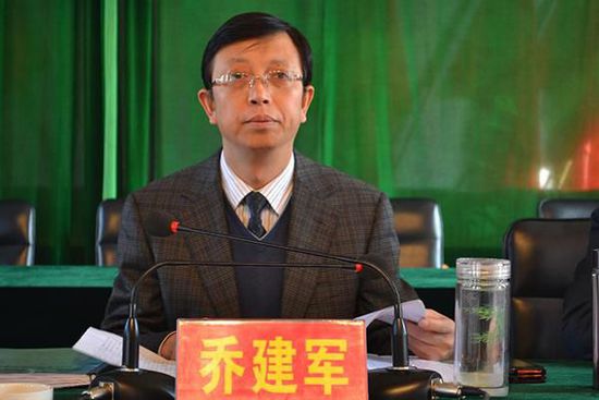 媒体揭秘程慕阳国外生活买65公顷小岛建私人机场