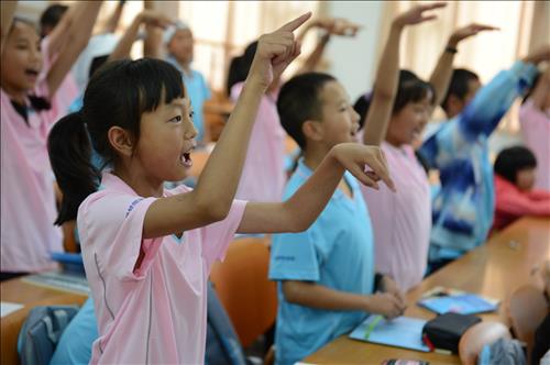 이달 쿤밍(昆明) 윈난사범대에서 진행된 삼성드림클래스 수업에 중국 학생들이 참가하고 있는 모습(중국삼성 제공)