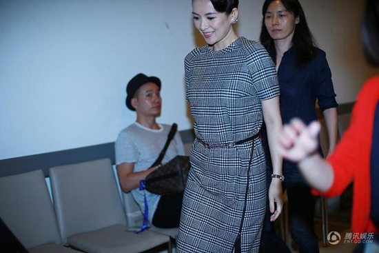 章子怡被曝已怀孕四个月 疑为安胎推通告(图)