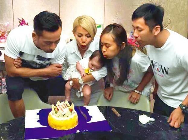 澳门娱乐大亨与13岁女儿太亲密 生日会上嘴对嘴亲吻