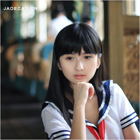 中国最萌漫画家夏达 清丽外表堪比动漫人物