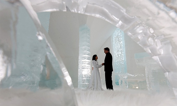 Ледяной отель Hotel de Glace (10 фото)