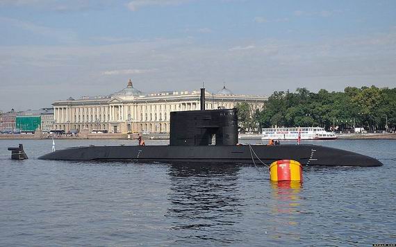 中国が露製潜水艦の調達を計画 日米海軍に対抗か 中国が露製潜水艦の調達を計画 日米海軍に対抗か