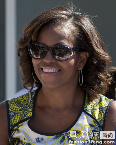 美国第一夫人米歇尔-奥巴马蓬松短发靓丽吸睛