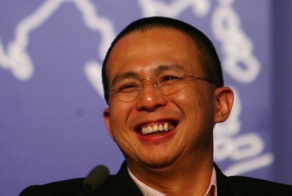 高颜值高智商妹子 狠把四个货柜变成超级豪宅