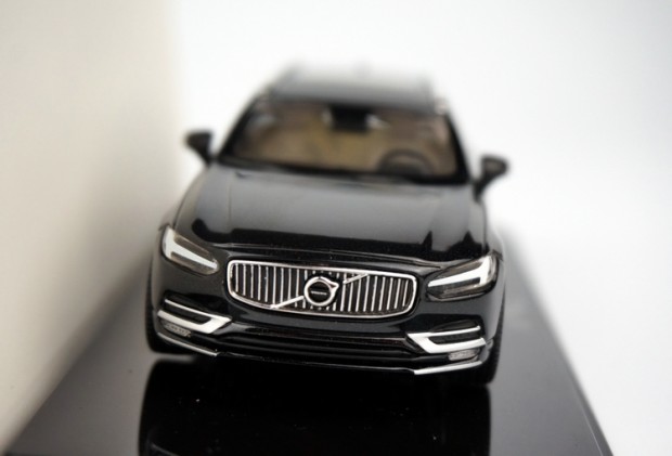 借鉴Estate设计 沃尔沃V90模型图片曝光