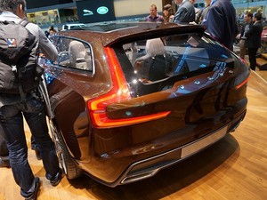 借鉴Estate设计 沃尔沃V90模型图片曝光