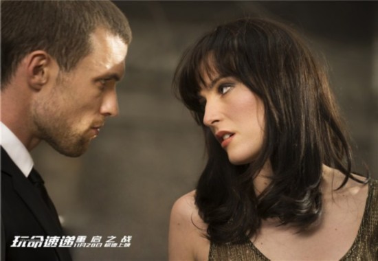 玩命速递4曝终极海报预告弗兰克飙车截机