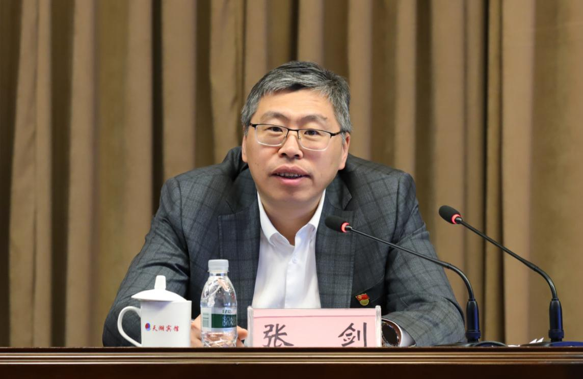 大庆市杜尔伯特县领导干部学习贯彻党的十九届五中全会精神专题研讨班